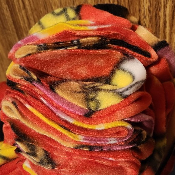 Handcrafted Snuffle Ball 6-7” with Fleece - Picture 1 of 4